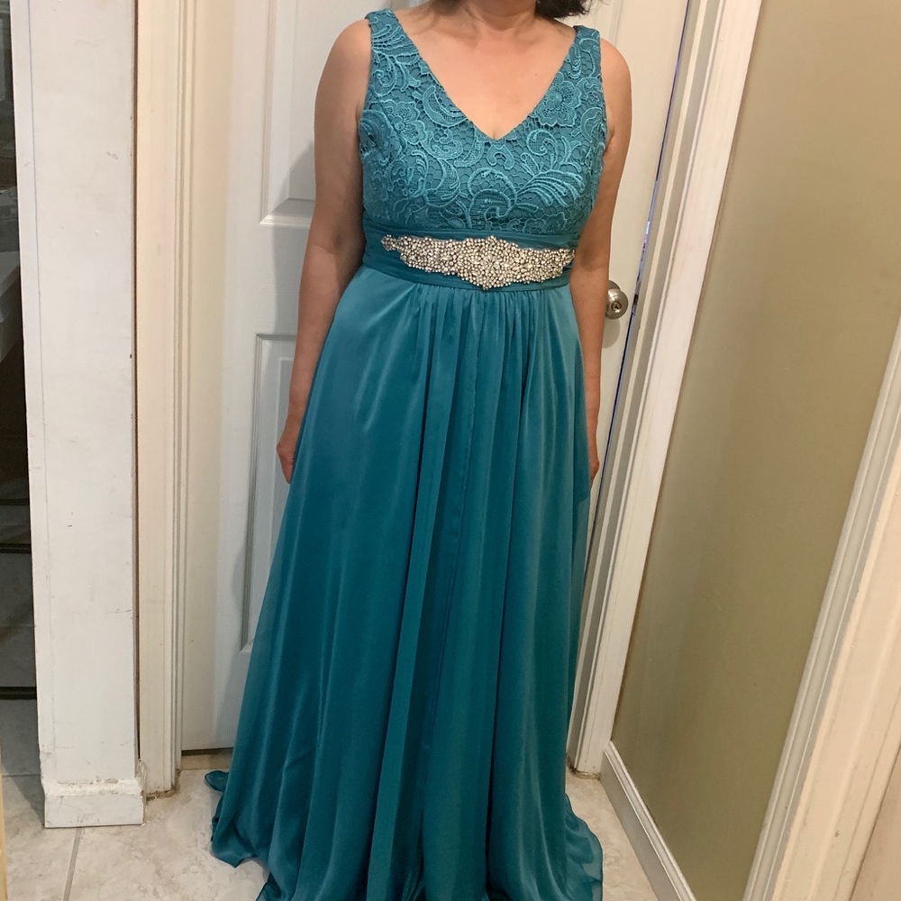 Adrianna papell dress